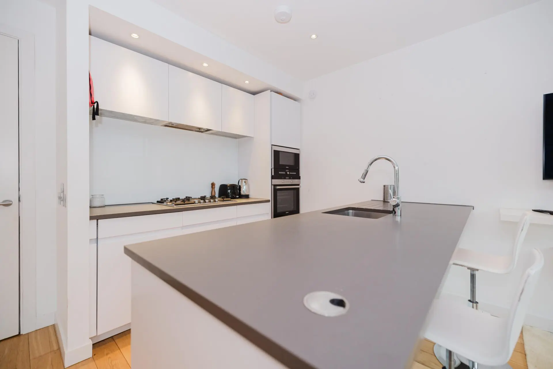 Flat Simpson Loan in City of Edinburgh