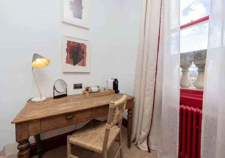 Room Milsom Street in Bath