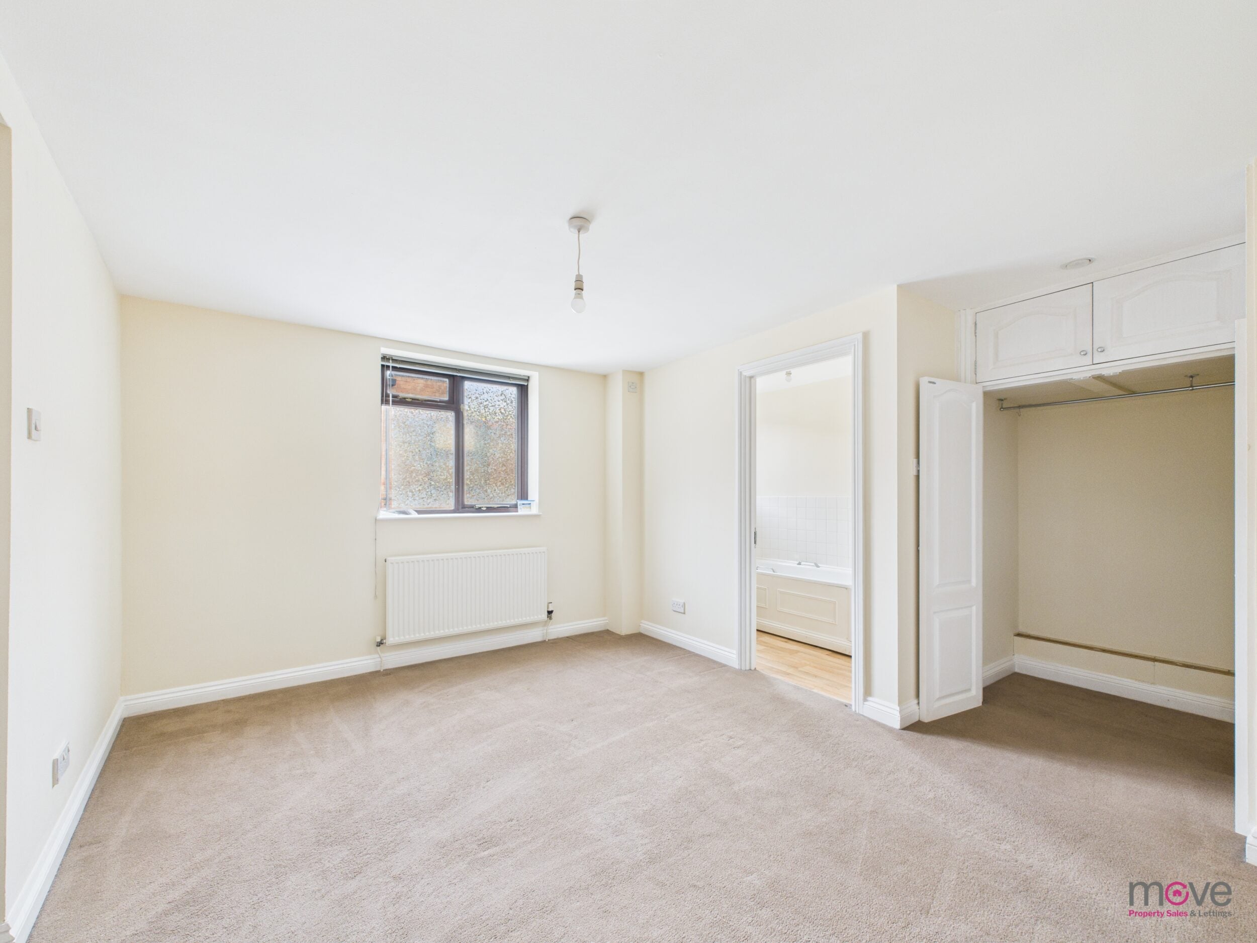 Flat Selkirk Street in Cheltenham