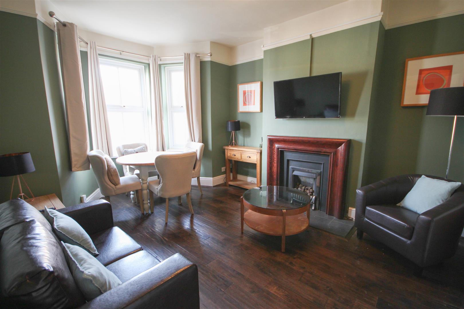 Room York Road in Rushmoor
