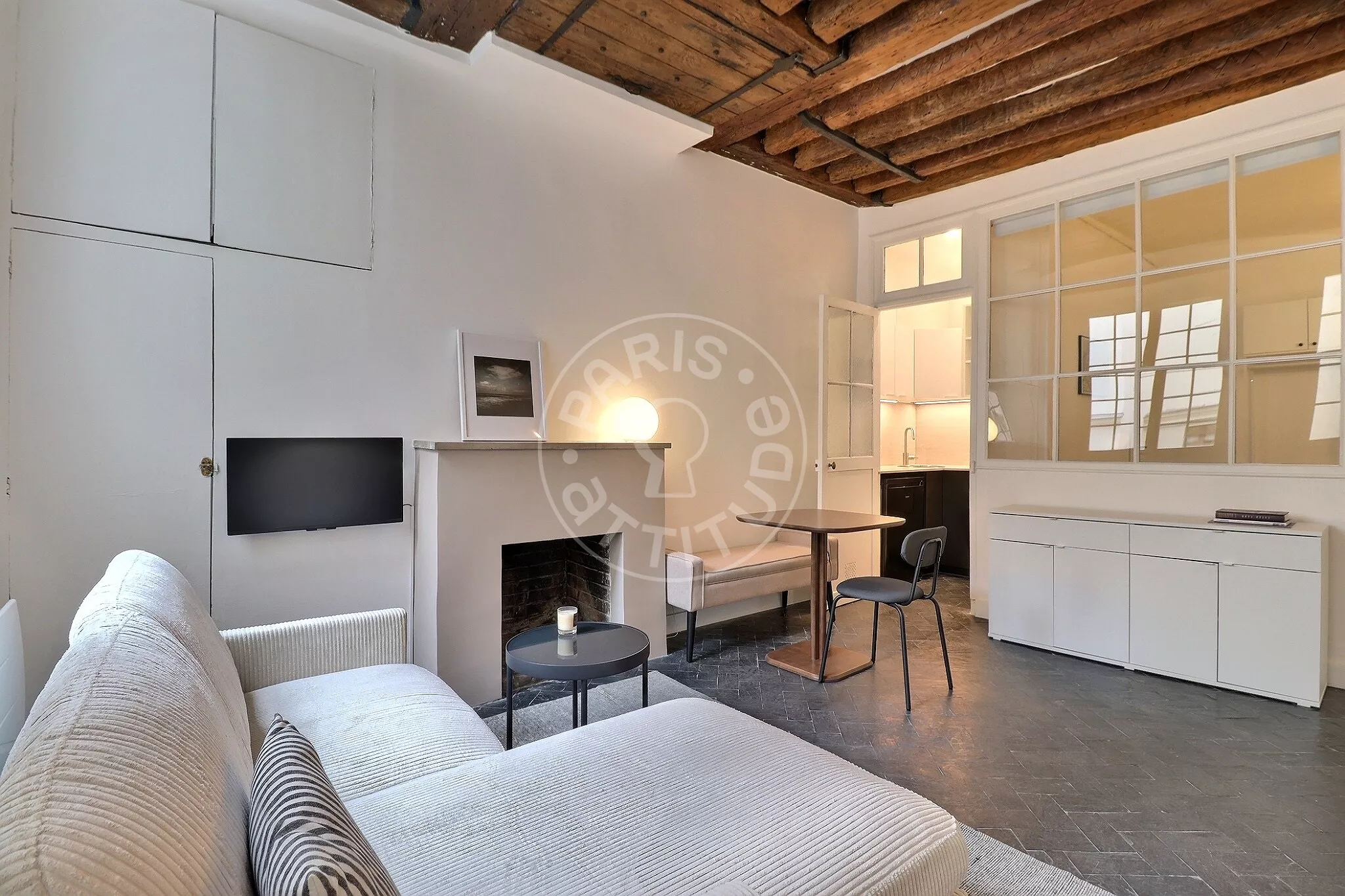 Appartement Rue des Francs Bourgeois à Paris