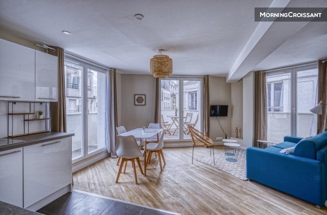Appartement Passage des Arts à Paris