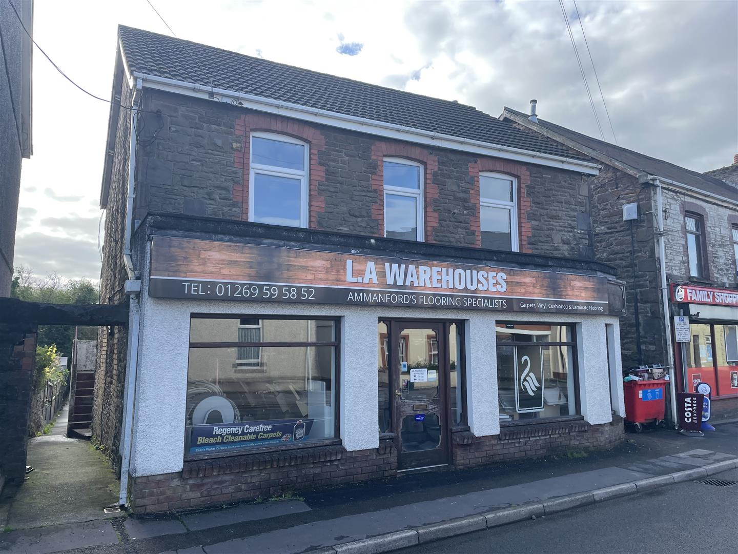 Flat Wind Street in Ammanford