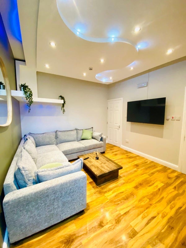 Room Fleeson Street in Manchester