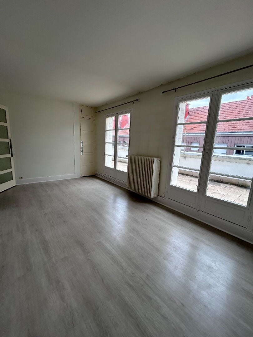 Flat Rue du 4 Septembre in Moulins