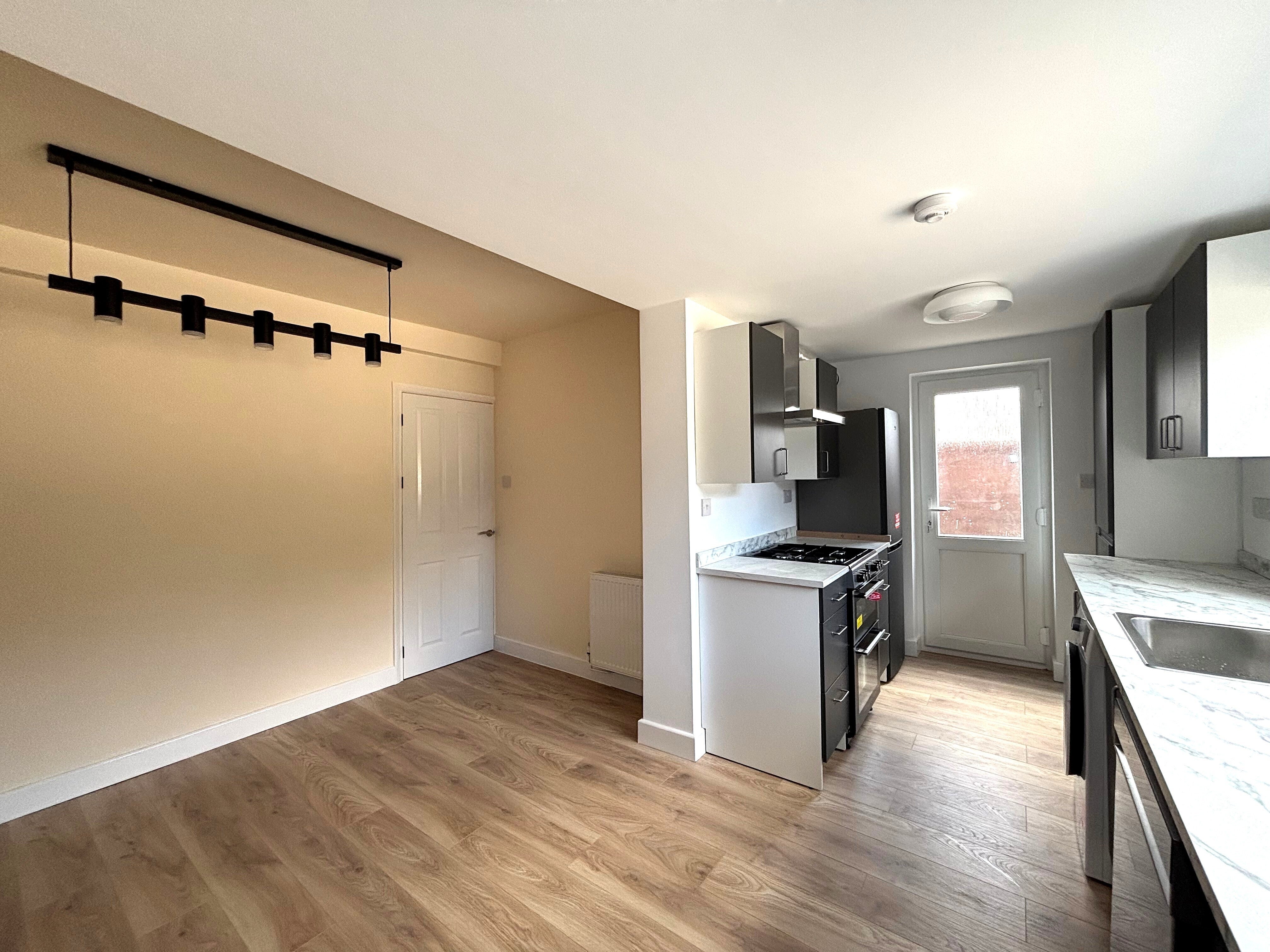Flat Merrivale Road in Exeter