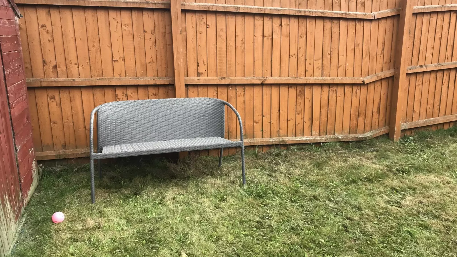 Flat Oakford Close in Nottingham