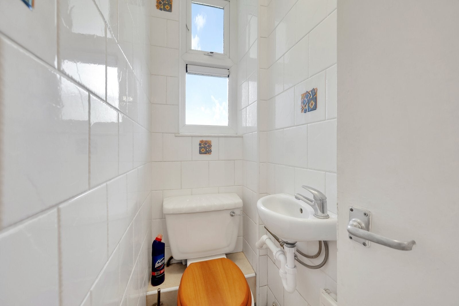 Flat Lewis Street in Greater London