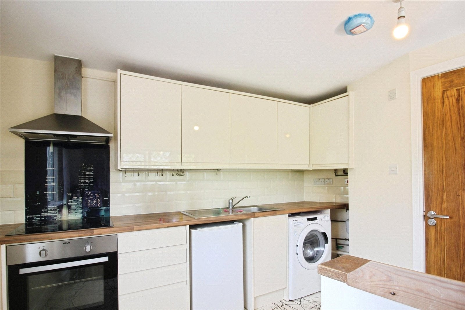 Flat Highgrove Street in Reading