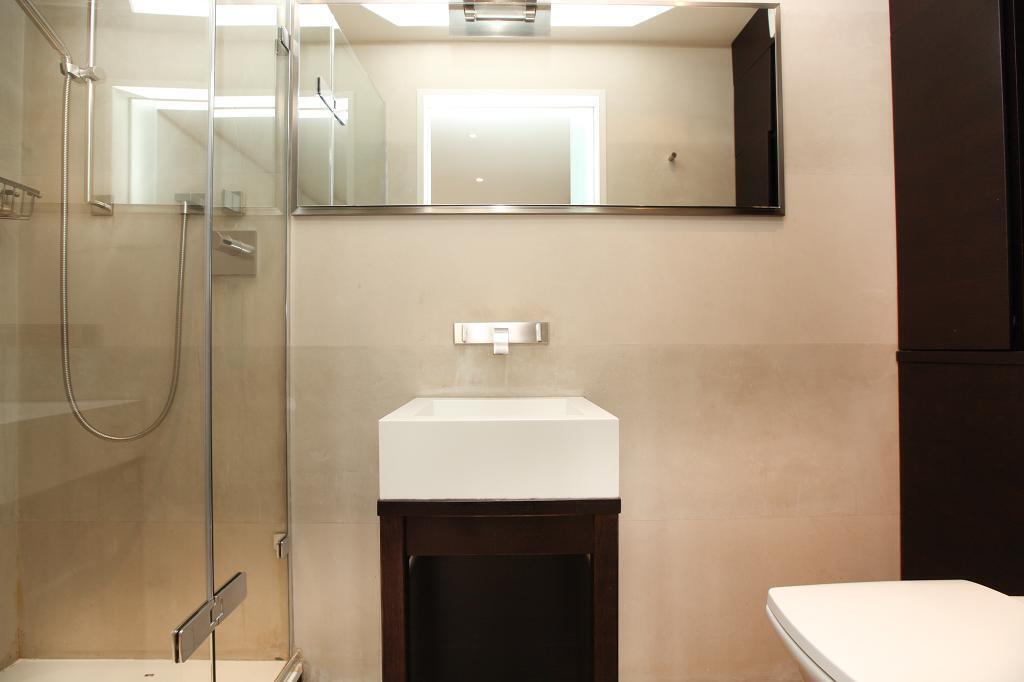 Flat Cornwall Gardens in Greater London