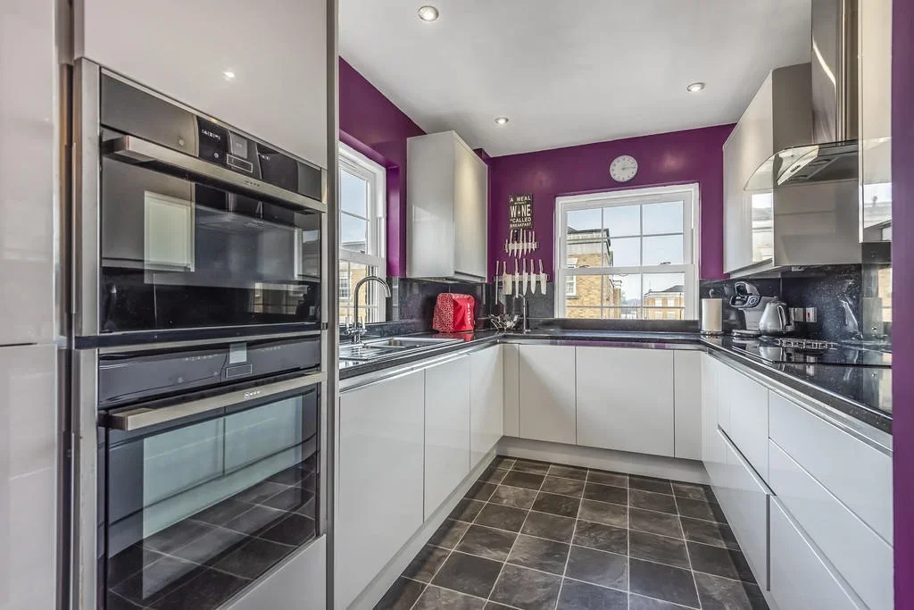Flat Tarragon Road in Maidstone