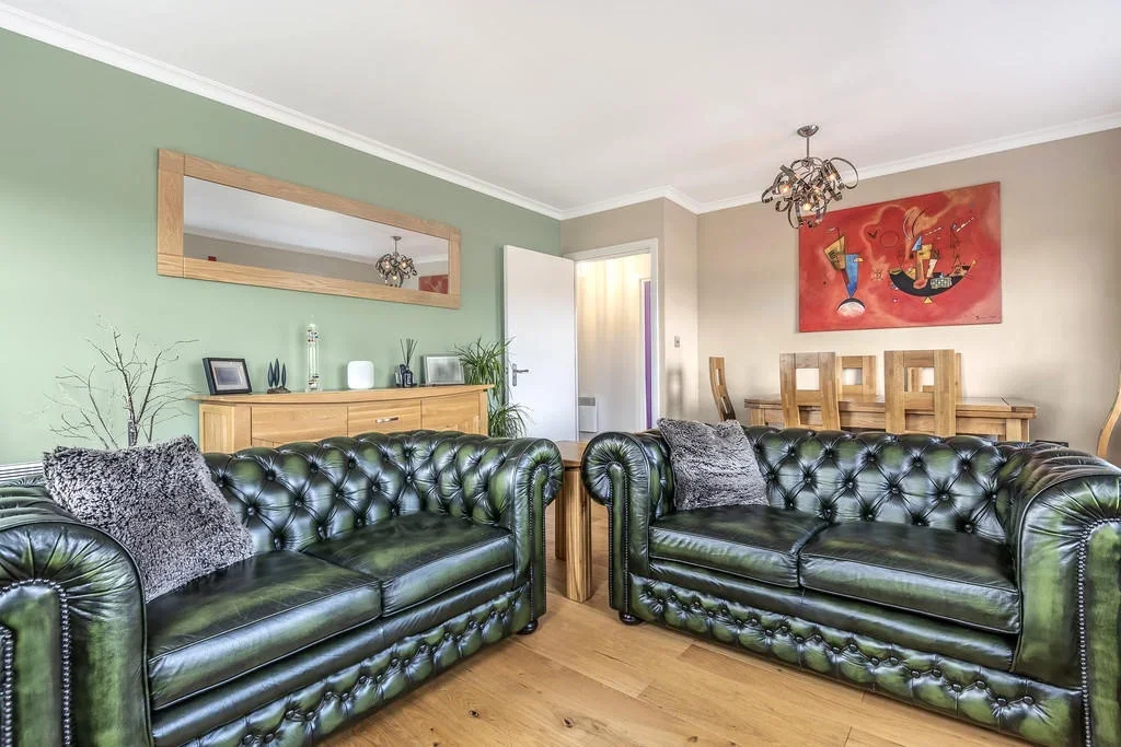 Flat Tarragon Road in Maidstone