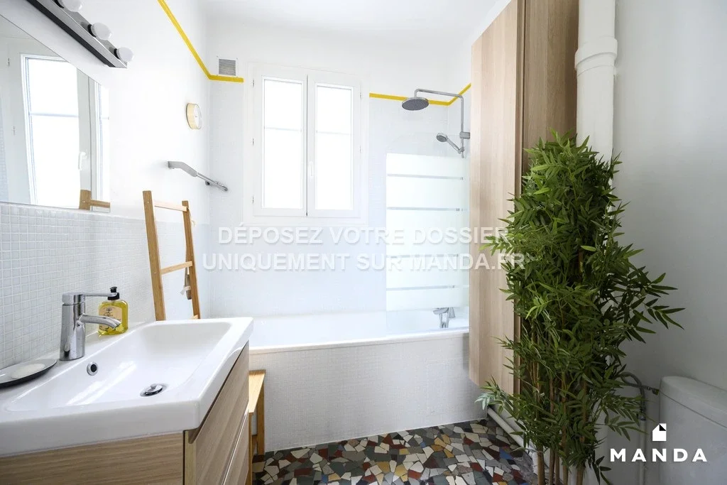Flat Rue de la Paix in Bois-Colombes