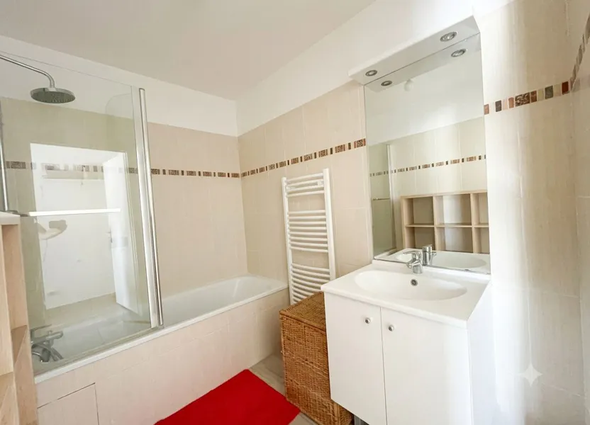 Flat Avenue Marcel Sembat in Athis-Mons
