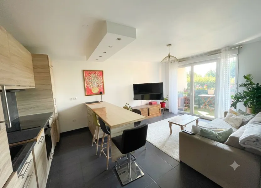 Flat Avenue Marcel Sembat in Athis-Mons