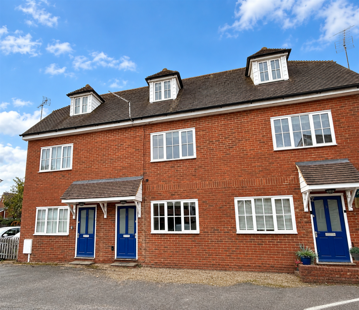 House Chapel Lane in Maidstone
