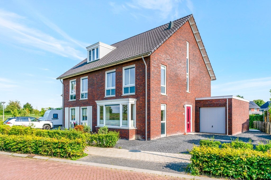 Huis Hooge Veld 11 in Rhenoy