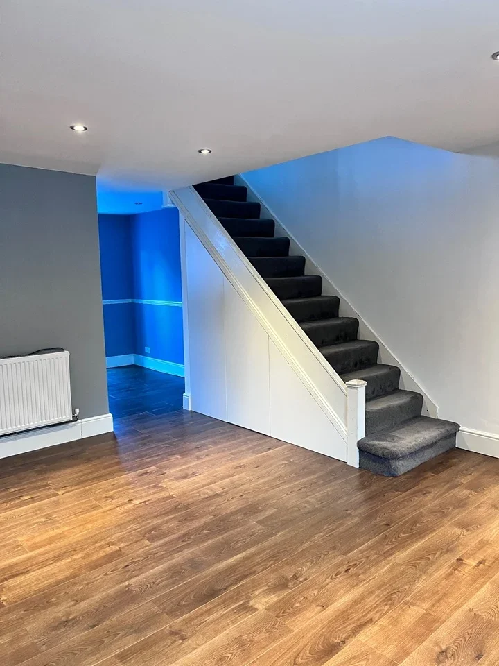 House Rathbone Close in Milton Keynes