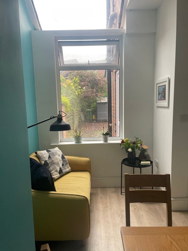 Room Wolseley Road in Trafford