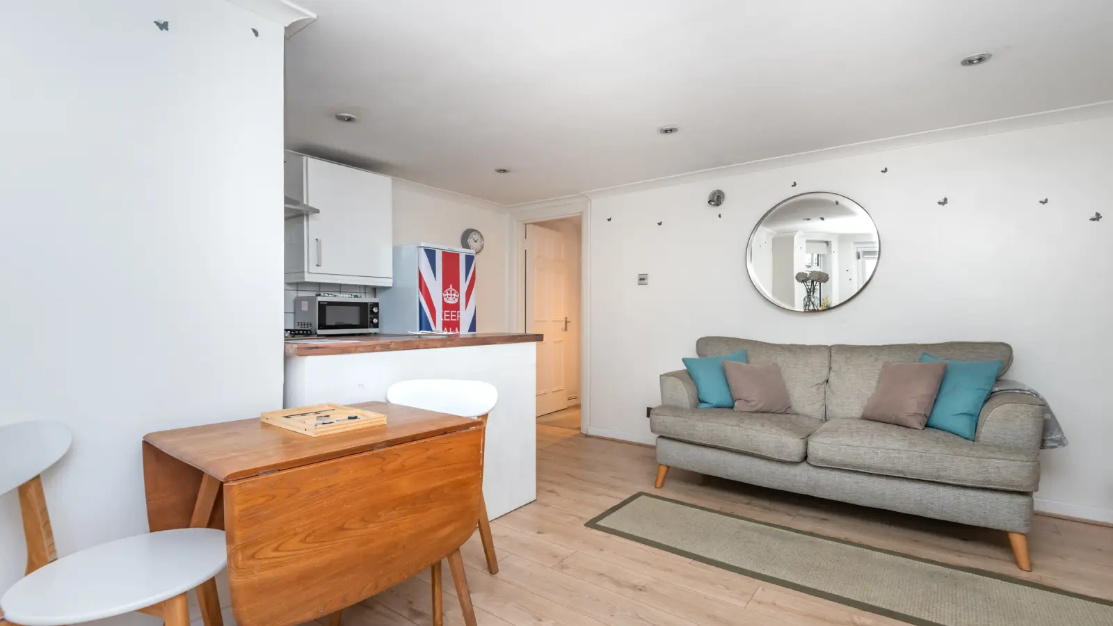 Flat Graham Road in Greater London