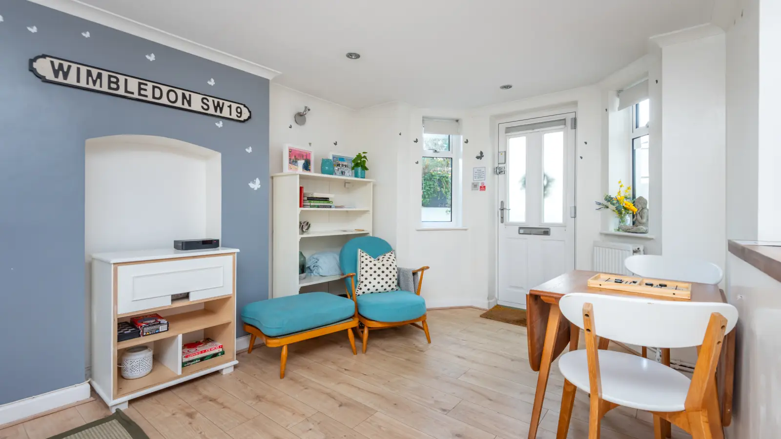 Flat Graham Road in Greater London