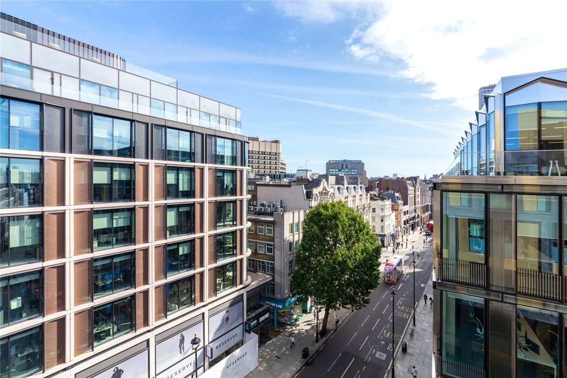Flat Dean Street in City of Westminster