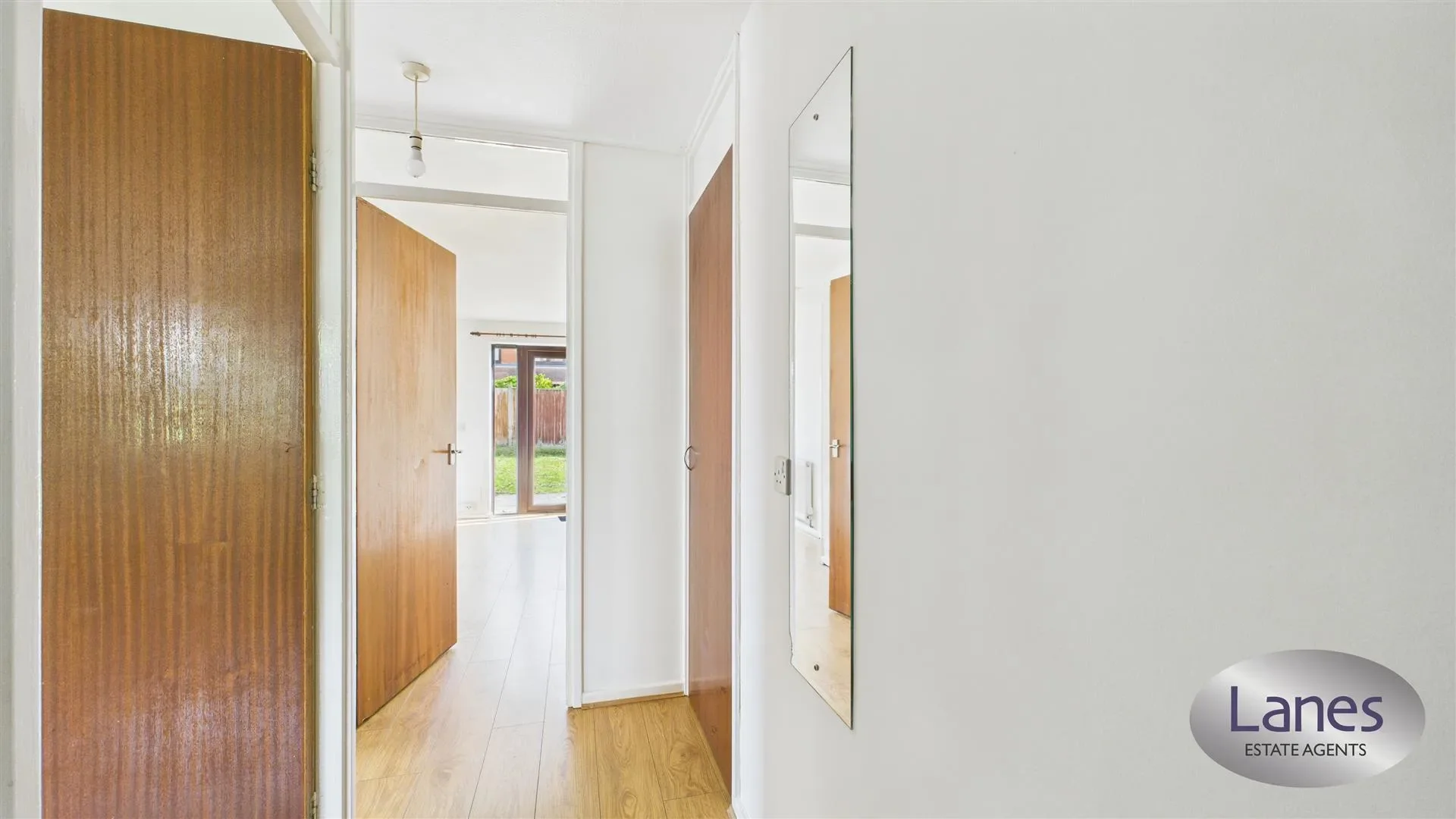 Flat College Road in Cheshunt