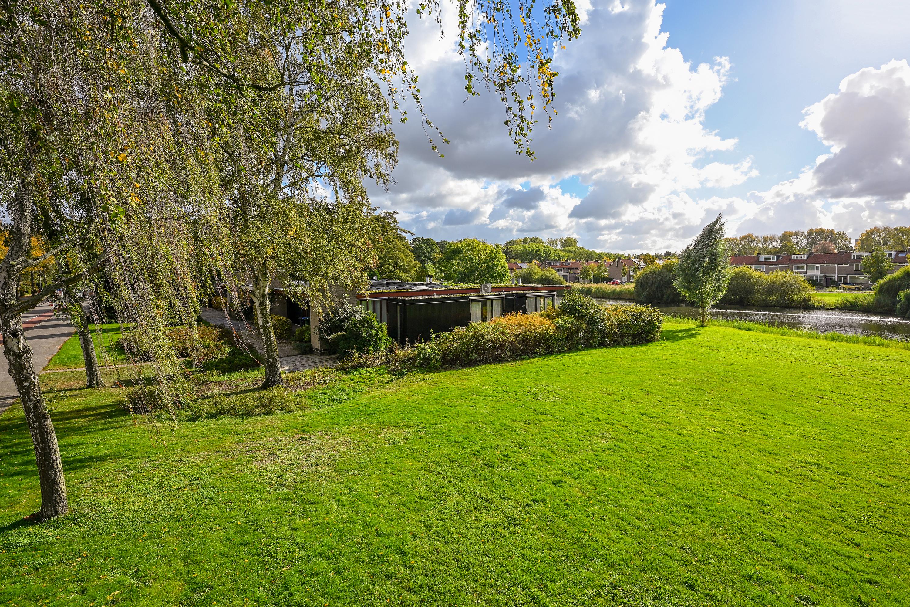 Hoekwoning te koop: Aeneaslaan 24, Eindhoven