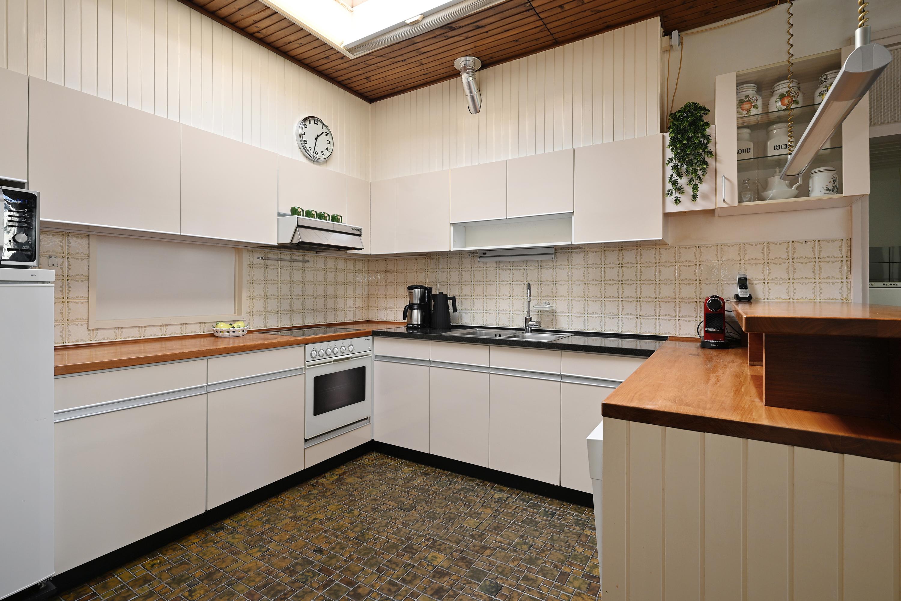Hoekwoning te koop: Aeneaslaan 24, Eindhoven