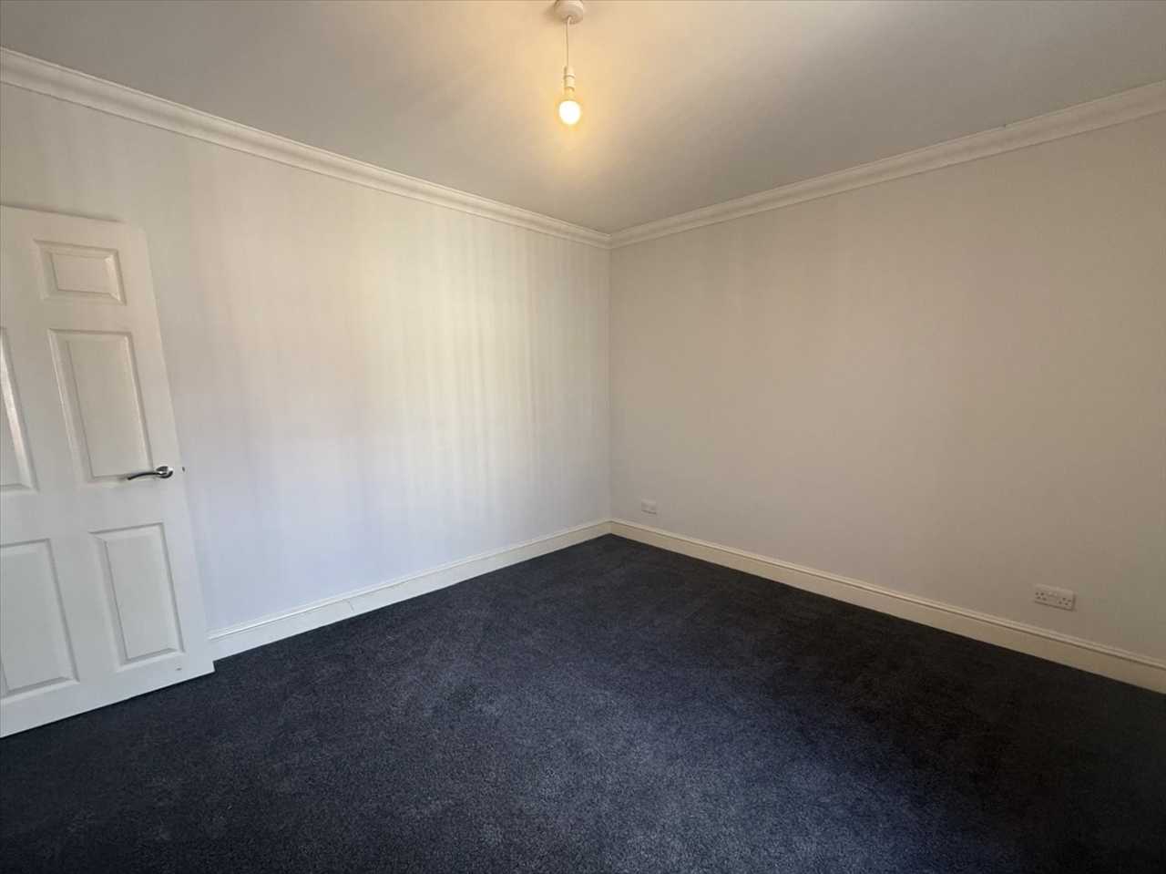 Flat Darnley Street in Gravesham