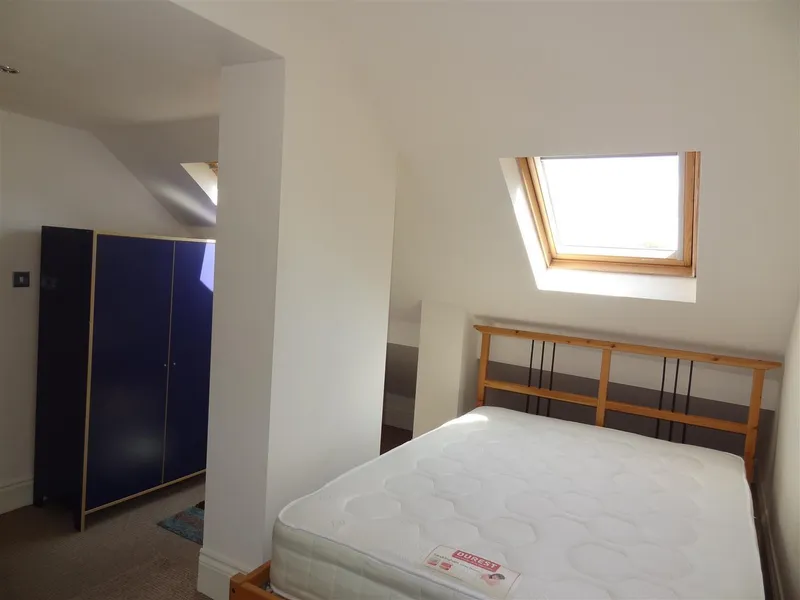 Flat Normanton Avenue in Liverpool