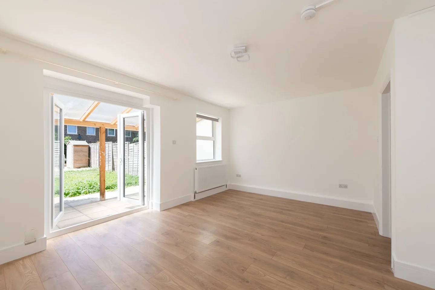 Flat Charles Grinling Walk in Greater London