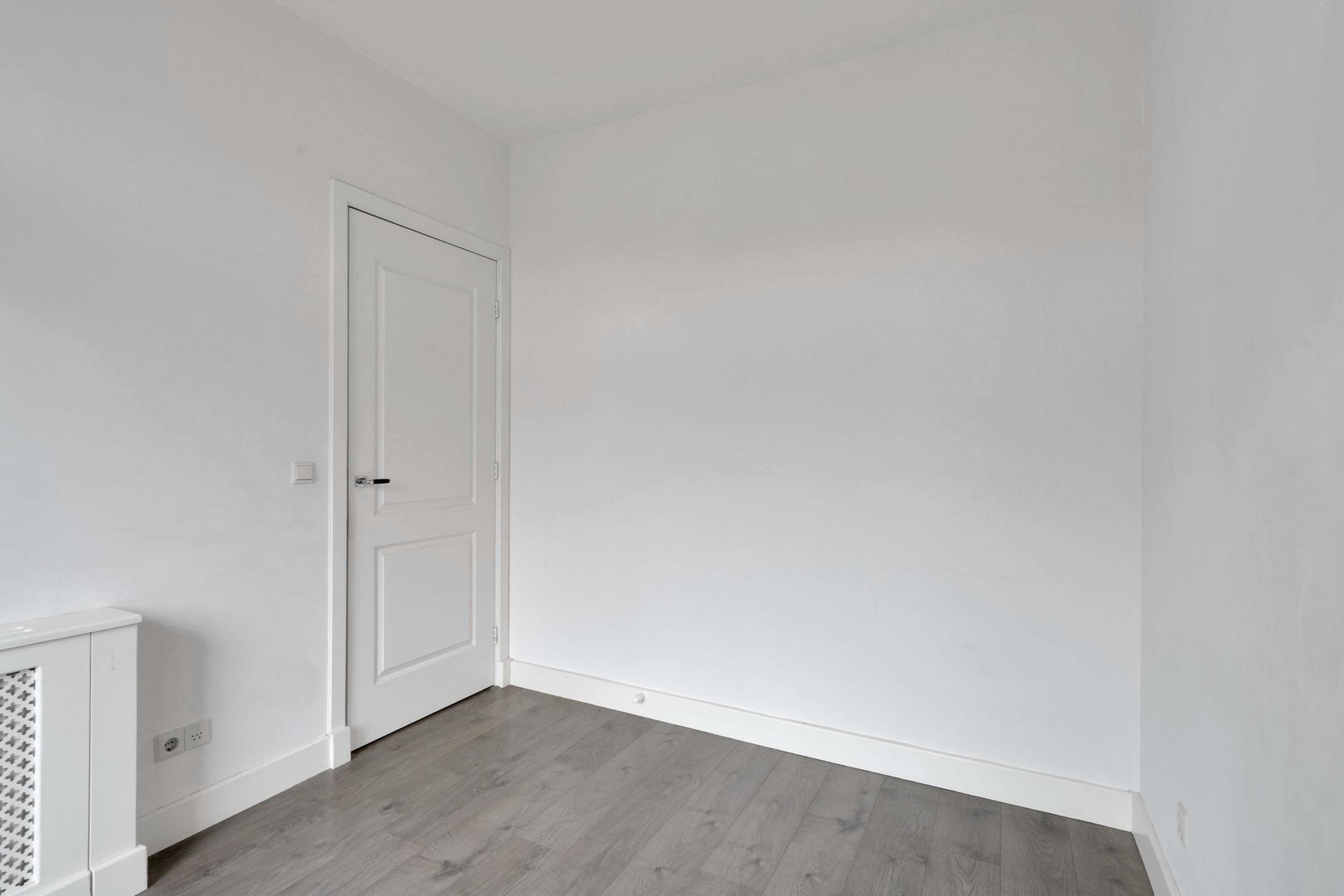Studio te koop: Hulshorststraat 13, 'S-Gravenhage
