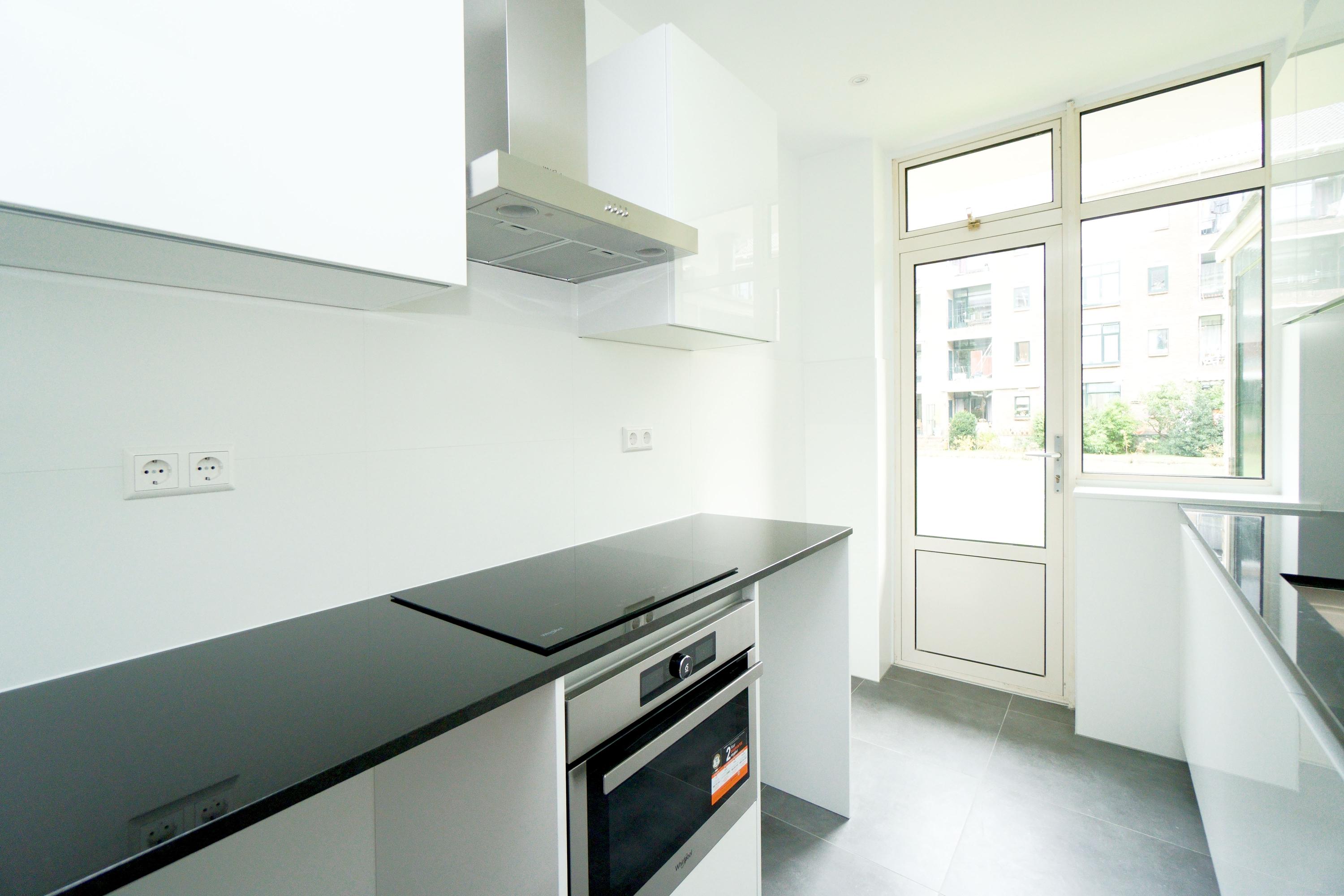 Appartement te huur: Godetiaweg 49, 'S-Gravenhage