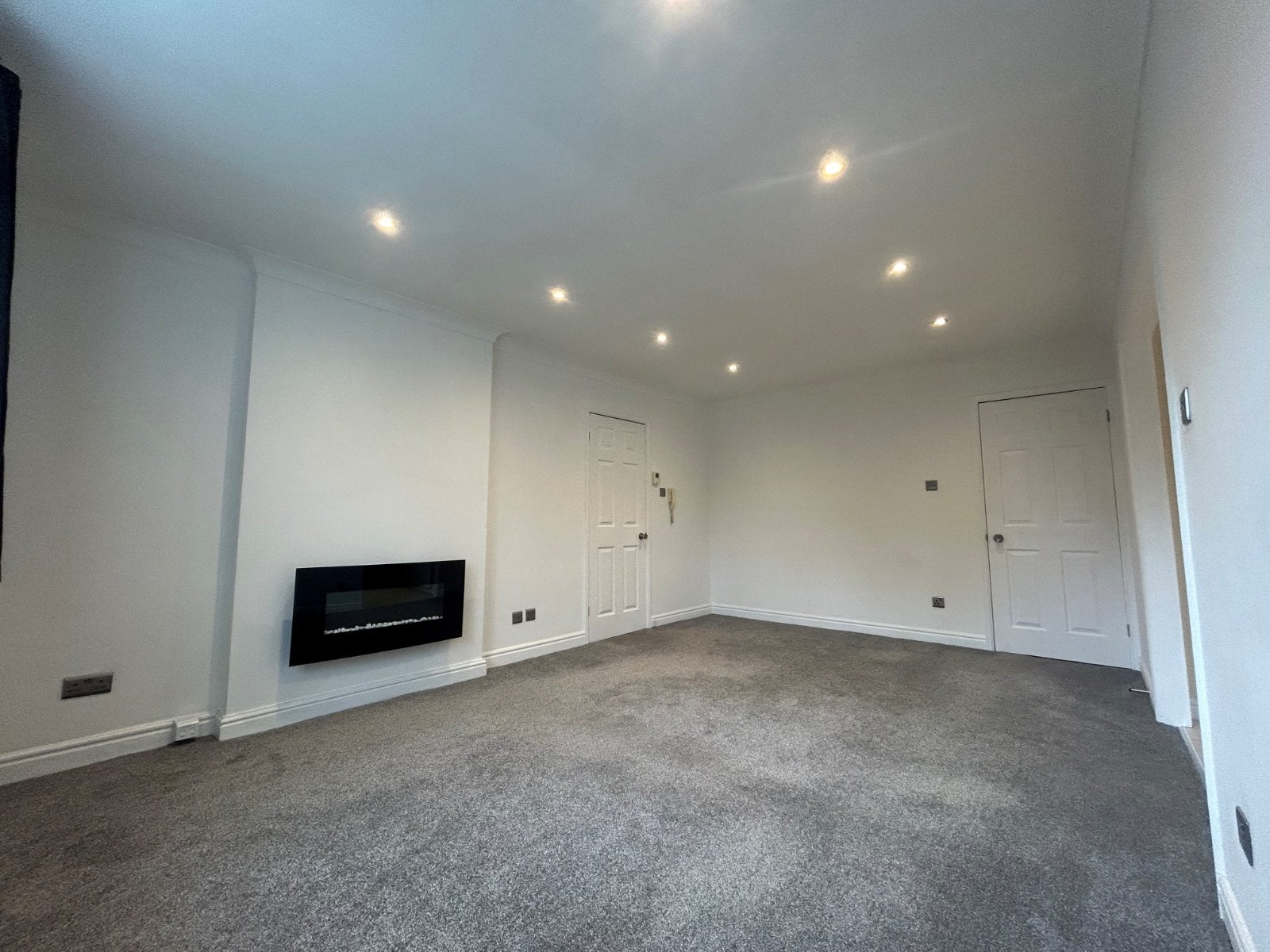 Flat Linton Road in Leeds
