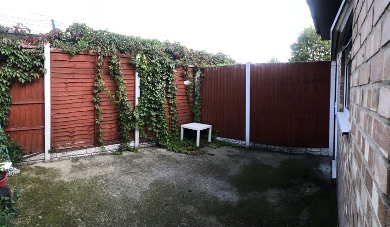 Room Goodall Road in Greater London