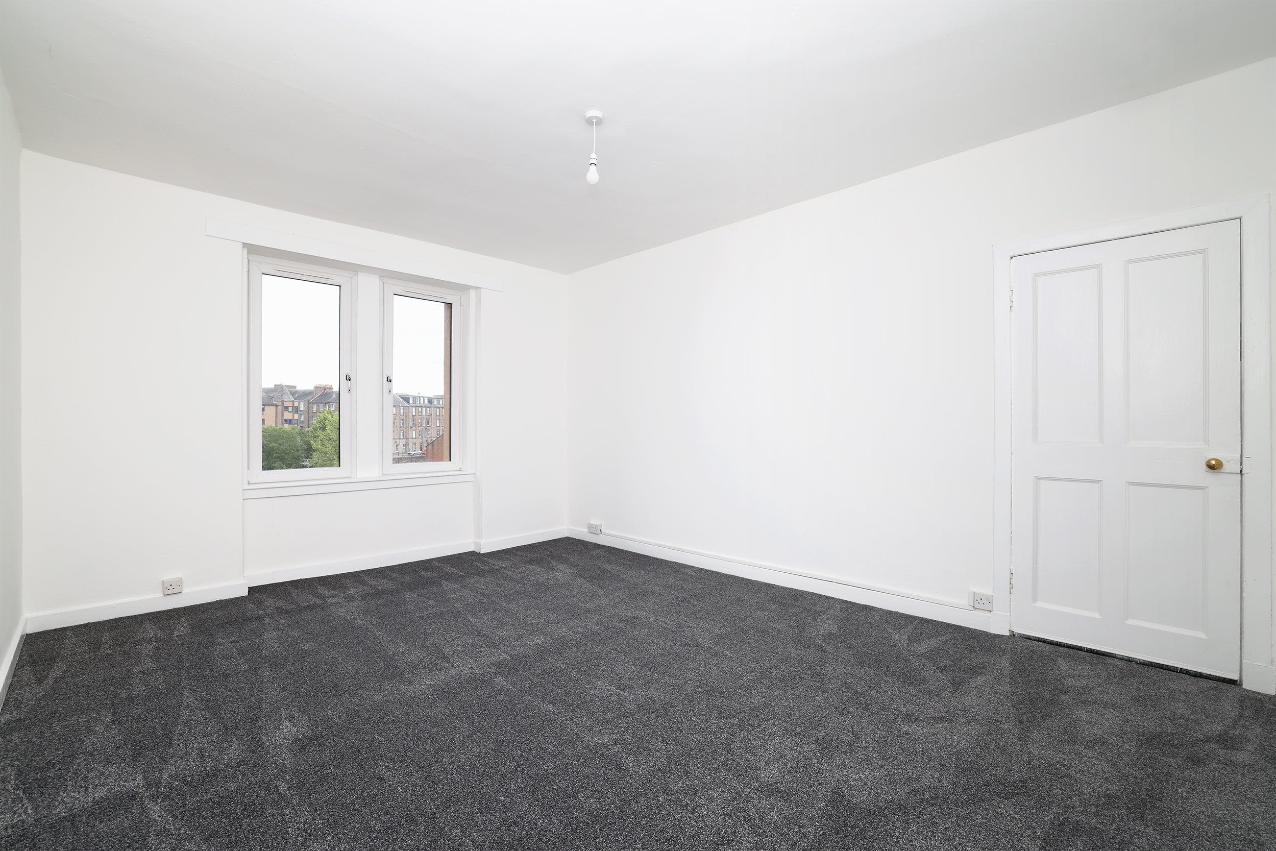 Flat Fairbairn Street in Dundee