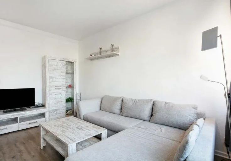 Wohnung Platz der Luftbrücke in Berlin