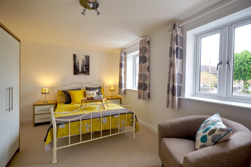 Room Bloomfield Road in Bristol