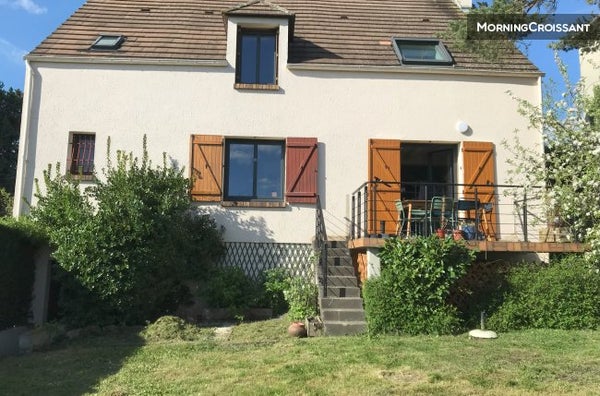 House Rue Alain-Fournier in Orsay
