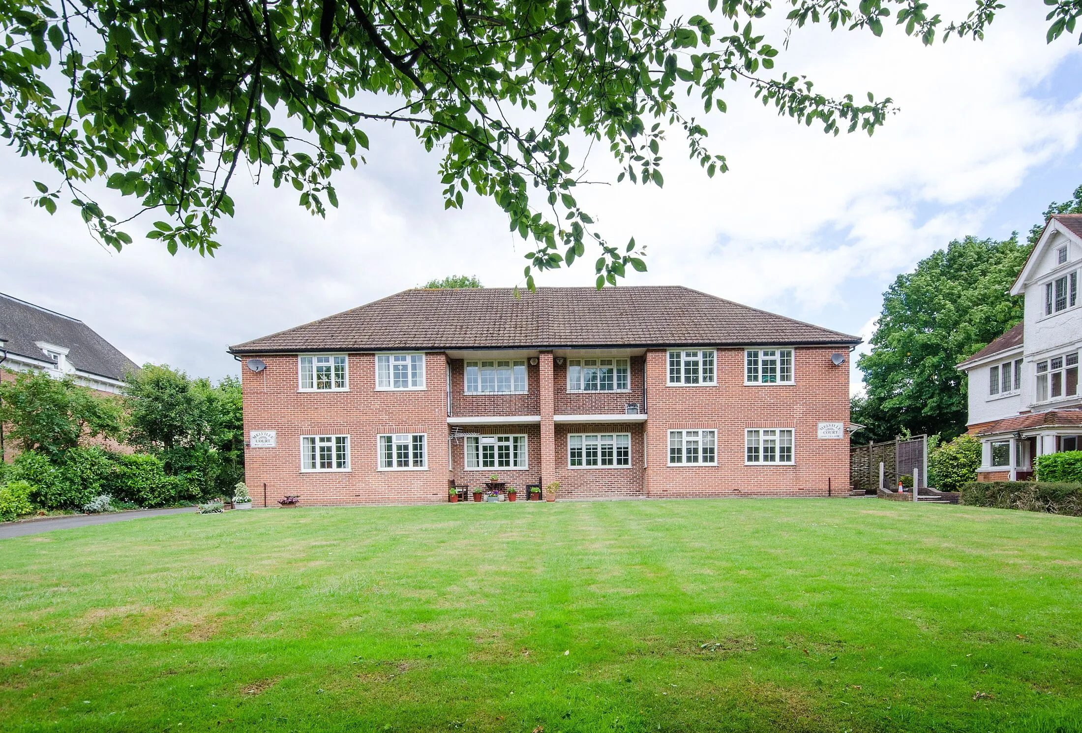 Flat Vantage Mews in Greater London