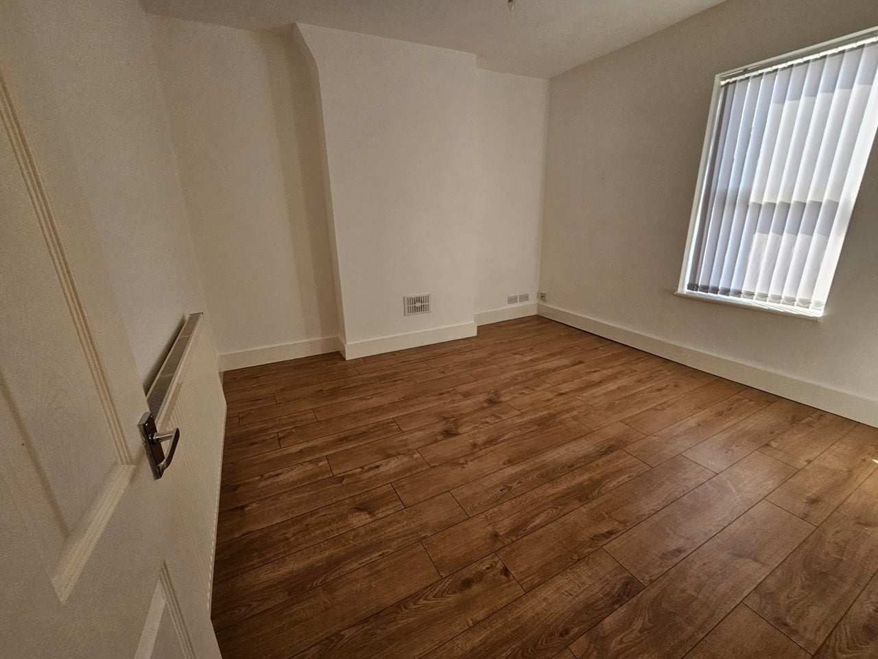 Room Folly Lane in Warrington