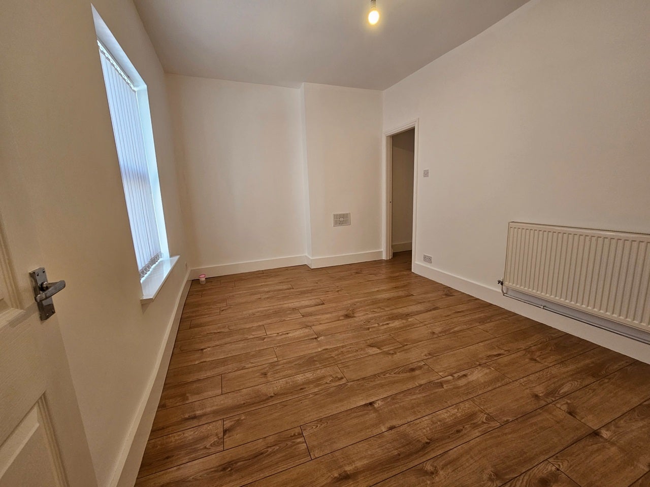 Room Folly Lane in Warrington