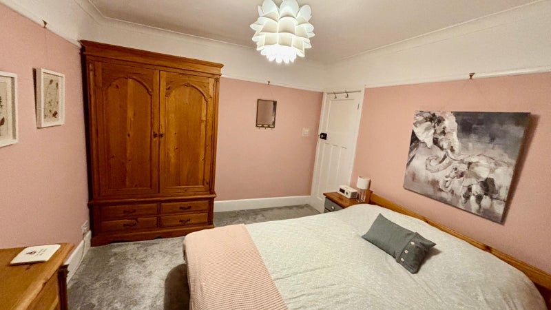 Room Arden Road in Bournemouth