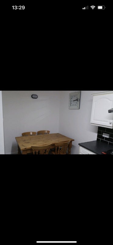 Room Inverleith Row in City of Edinburgh