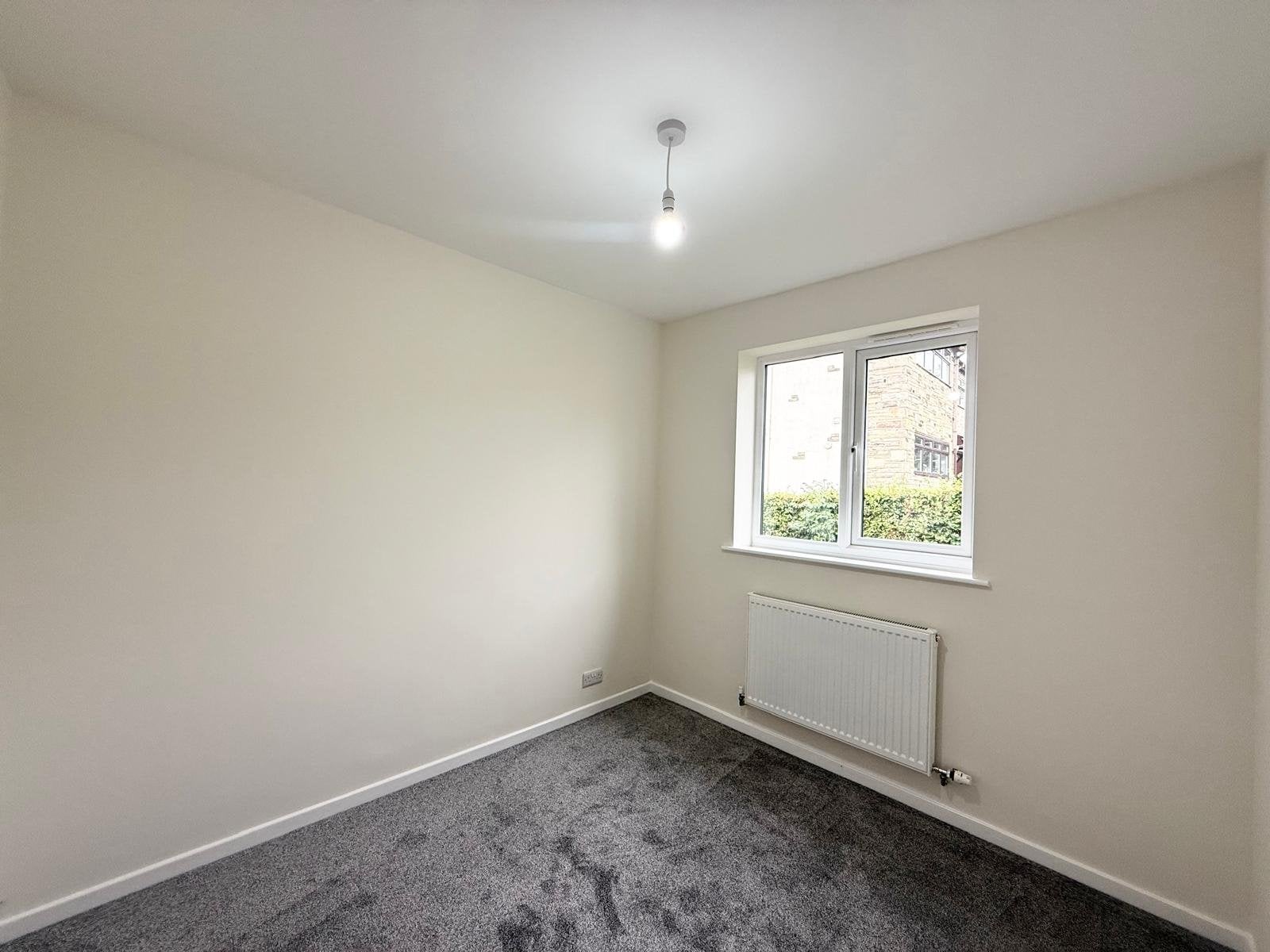 Flat Regency Park Grove in Leeds