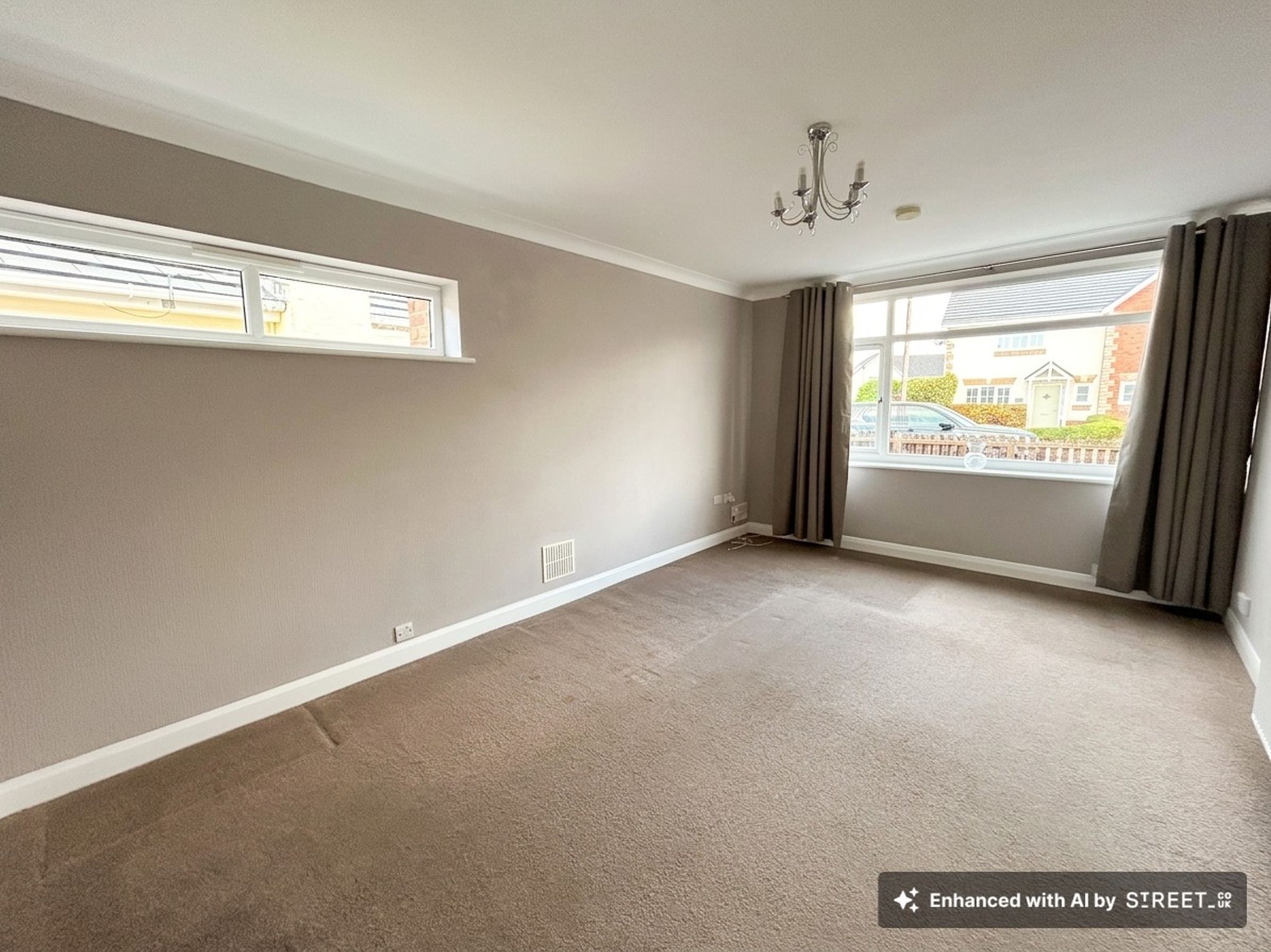 House Heol Esgob in St Asaph