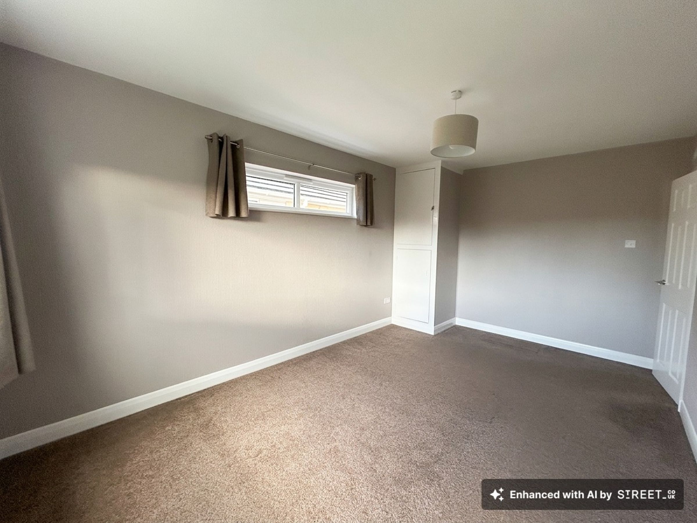 House Heol Esgob in St Asaph