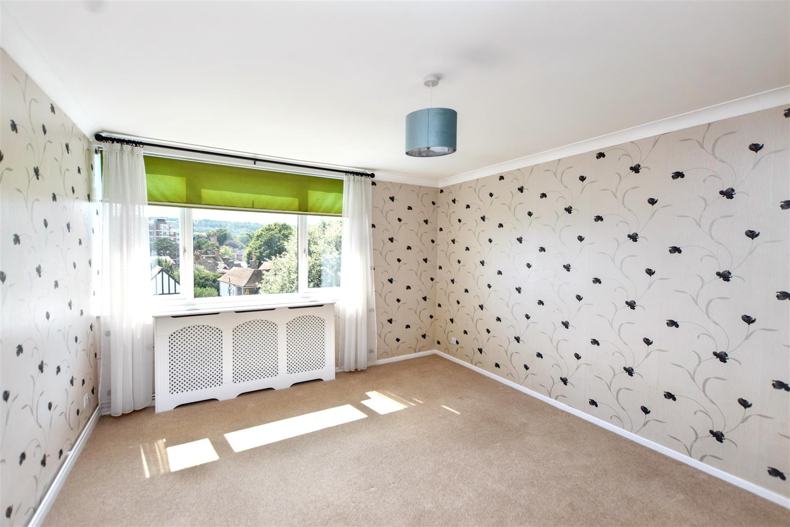 Flat Upperton Road in Eastbourne