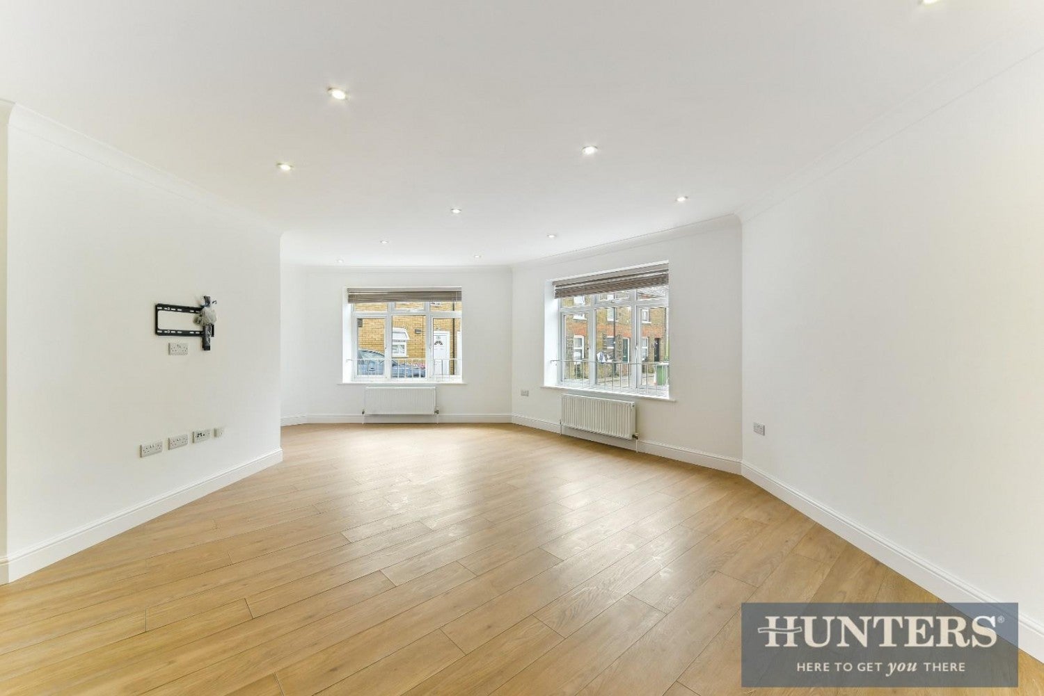 Flat New Road in Greater London